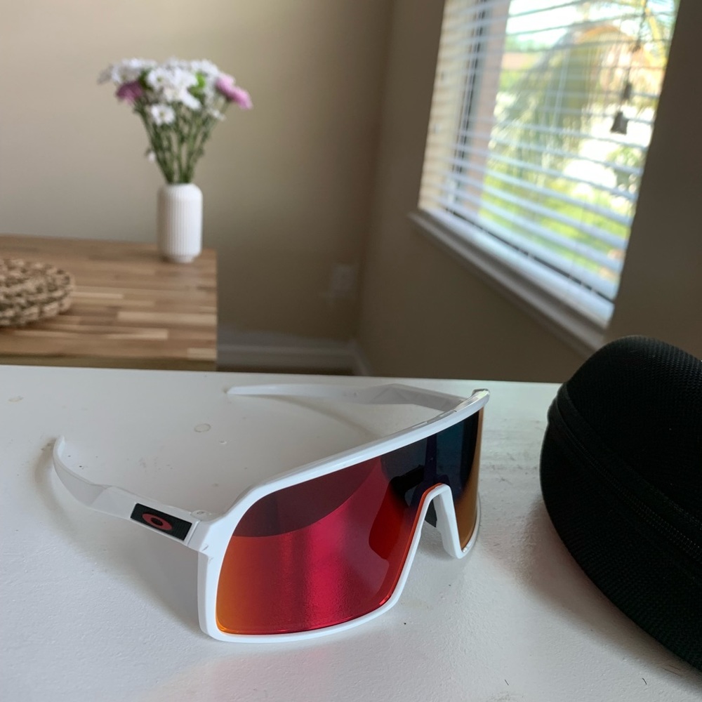 Oakley Sutro Custom Gloss White